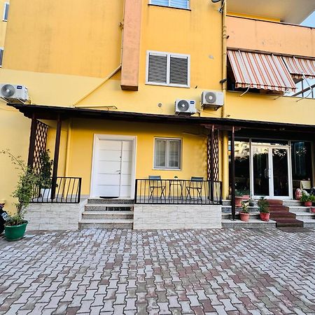 Edi Apartament Center شكودر المظهر الخارجي الصورة
