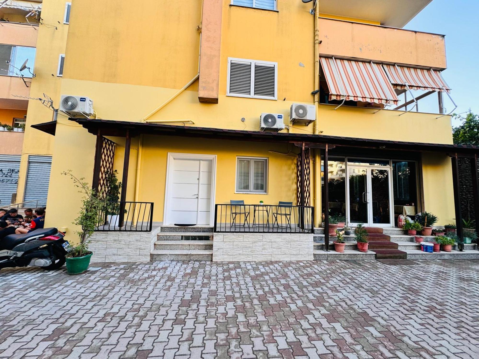 Edi Apartament Center شكودر المظهر الخارجي الصورة